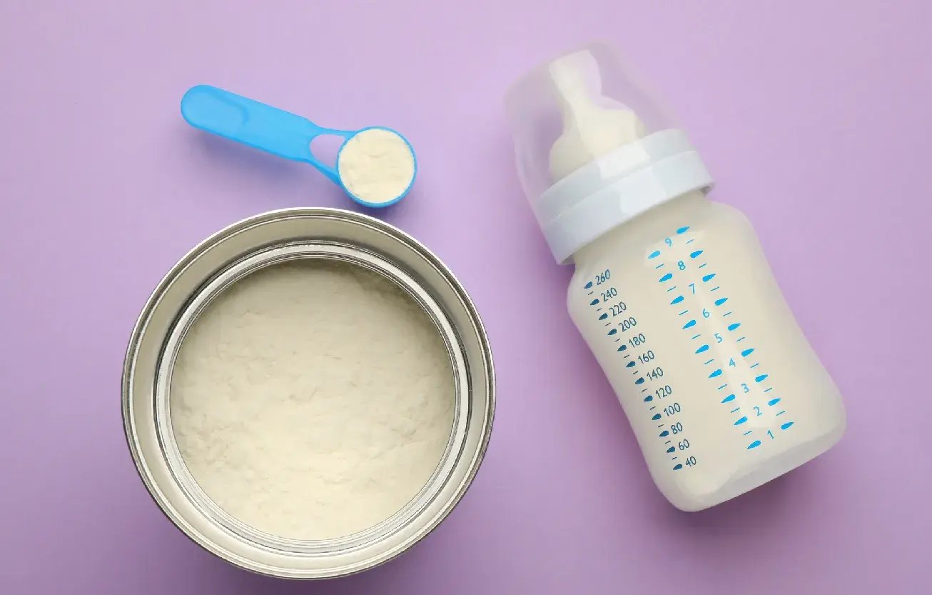Powder baby formula with bottle